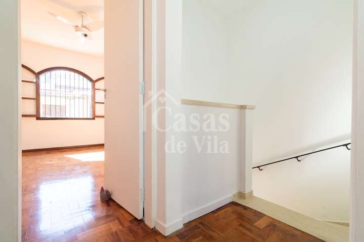 Casa de Vila a venda na Chácara Santo Antônio - Excelente localização!
