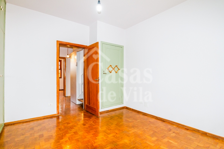 Casa de vila aconchegante para venda! - Na Vila Olímpia!