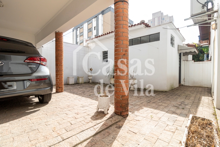 Espaçosa casa de vila para venda! - Em Perdizes!