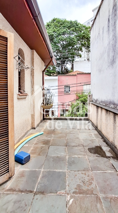 Casa de vila espaçosa para venda! - Na Vila Mariana!
