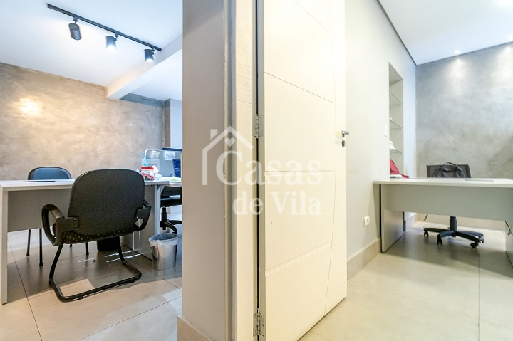 Casa de vila para venda ou locação! - No Cambuci! Configurada atualmente como escritório!