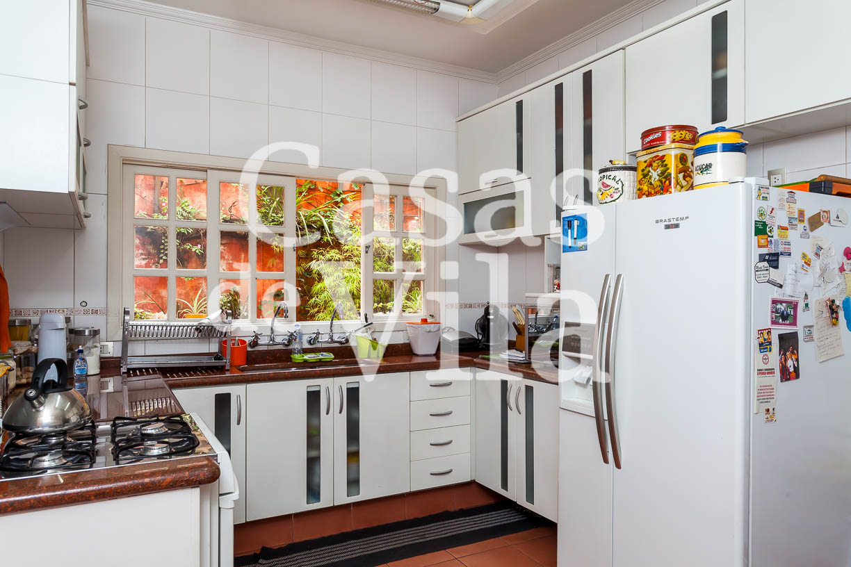 Uma casa de vila beeeeeemmmm confortável! - No Brooklin para venda!