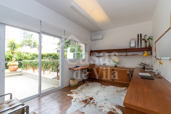 Linda casa de vila para venda! No Brooklin! - Muito agradável e pra lá de diferenciada!