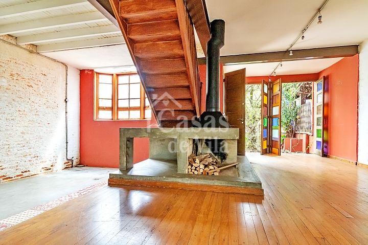 Casa de vila para venda! - Estilosa e agradável!