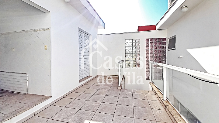 Casa de vila espaçosa para venda ou locação! - No Parque da Mooca