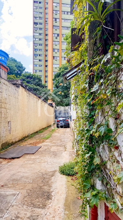 Casa de vila nova para locação! - Na Vila Mariana!