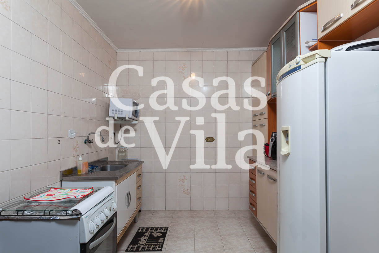 Casa de vila para venda! - No bairro da Vila Gumercindo! Vila aberta!
