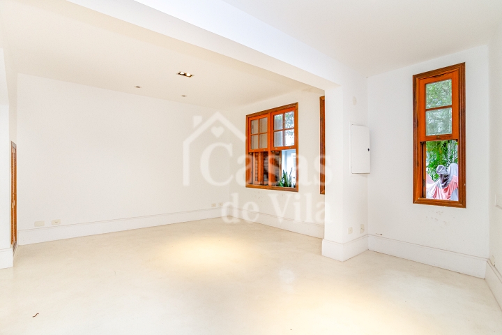 Um sonho de casa de vila no Jardim América! - Para venda! Excelente localização!