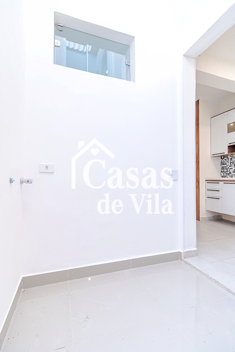 Casa de vila reformada para venda! - Excelente localização! Em Moema!