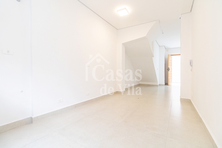 Casa de vila térrea e reformada! - Para venda no Jardim Paulista!