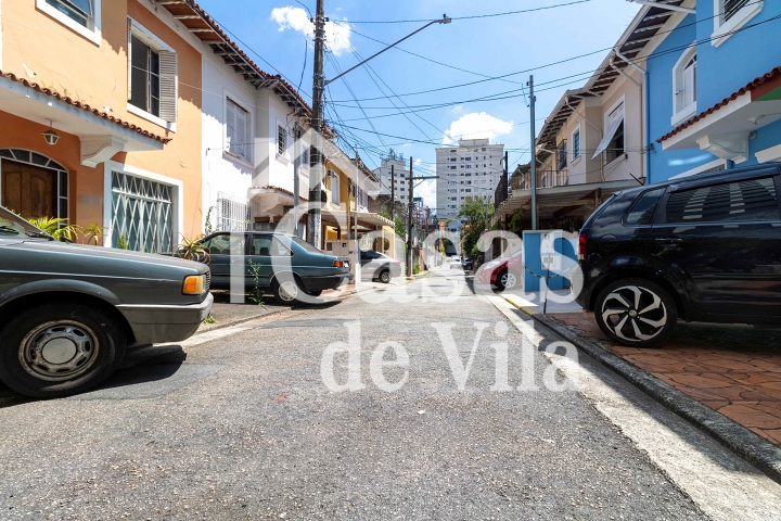 Casa de vila para venda! - Em Mirandópolis