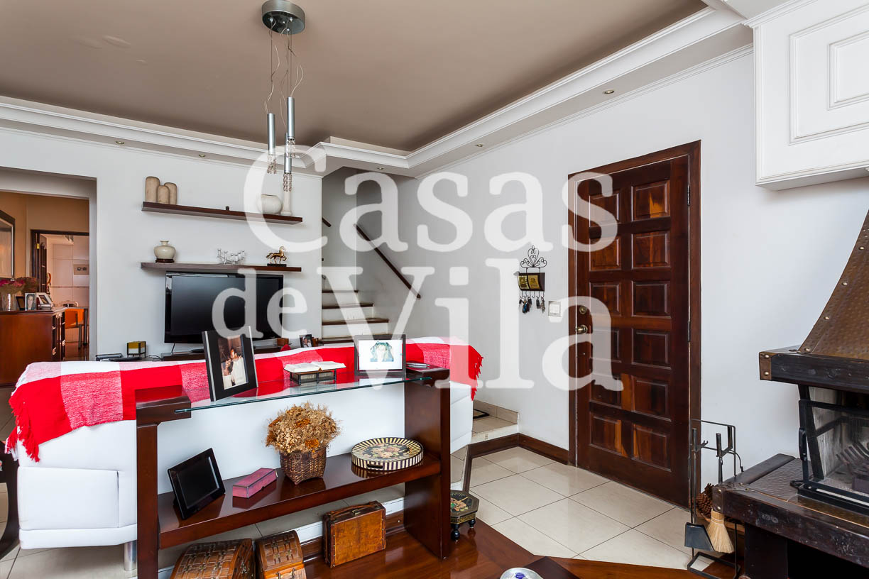 Uma casa de vila beeeeeemmmm confortável! - No Brooklin para venda!
