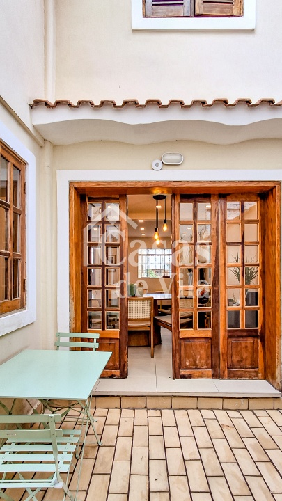 Casa de vila reformada e charmosa para locação! - Na Vila Mariana!