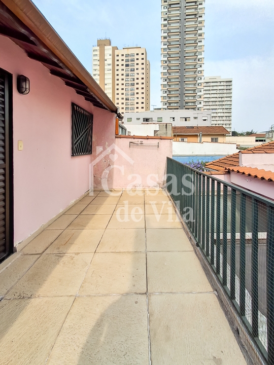 Casa de vila beemmm espaçosa para venda! - No Brooklin Paulista! Muitas facilidades nas proximidades!