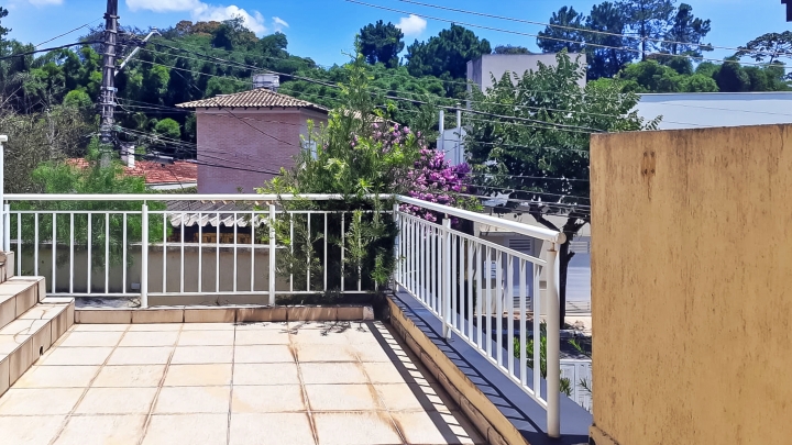 Casa de vila para venda! - Na Granja Julieta! Excelente localização!