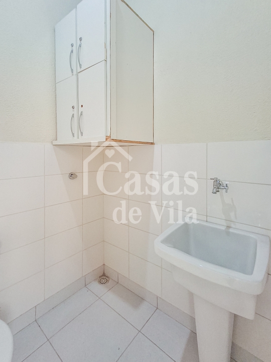 Casa de vila térrea para locação comercial! - Chácara Flora! Excelente localização!