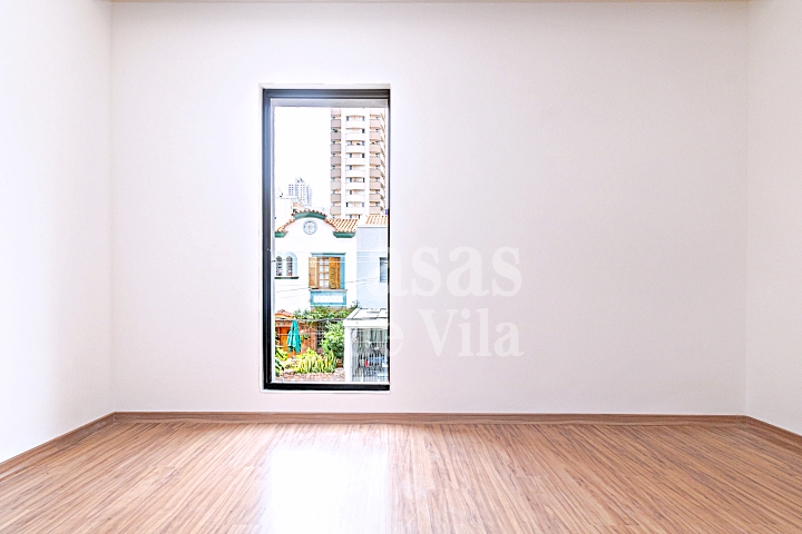 Casa de vila toda nova! - Para venda na Pompéia!