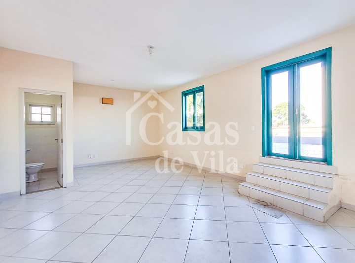 Casa de vila para locação comercial! - Ótima localização na Chácara Flora