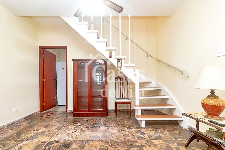 Casa de vila confortável para venda! - Na Chácara Santo Antônio!