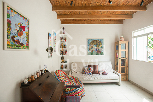 Casa de vila graciosa para venda! - Na Lapa!