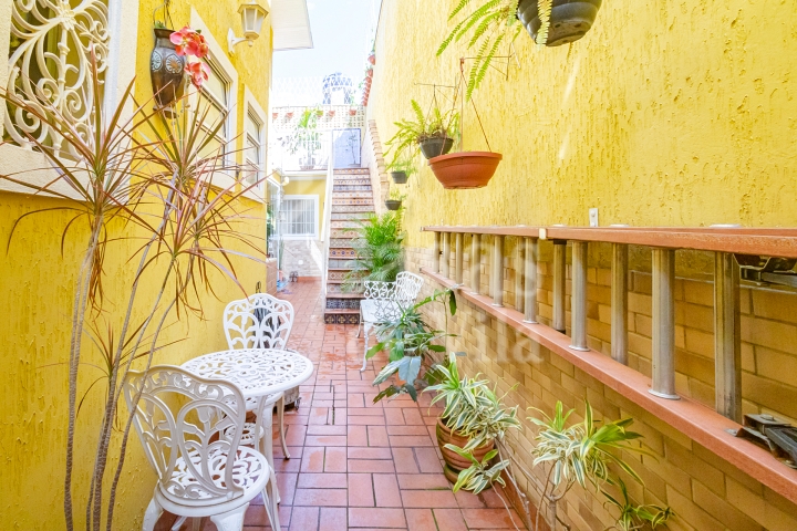 Casa de vila toda reformada! - Na Barra Funda!