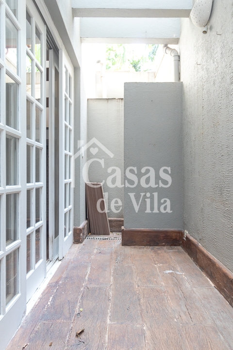 Casa de vila reformada para compra! - No Jardim Hípico!