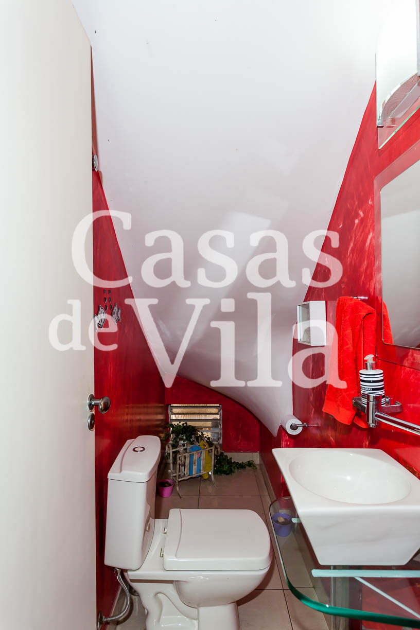 Uma casa de vila beeeeeemmmm confortável! - No Brooklin para venda!