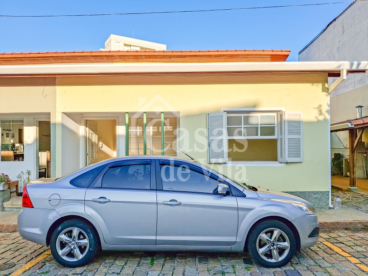 Casa de vila térrea para locação comercial! - Chácara Flora! Excelente localização!