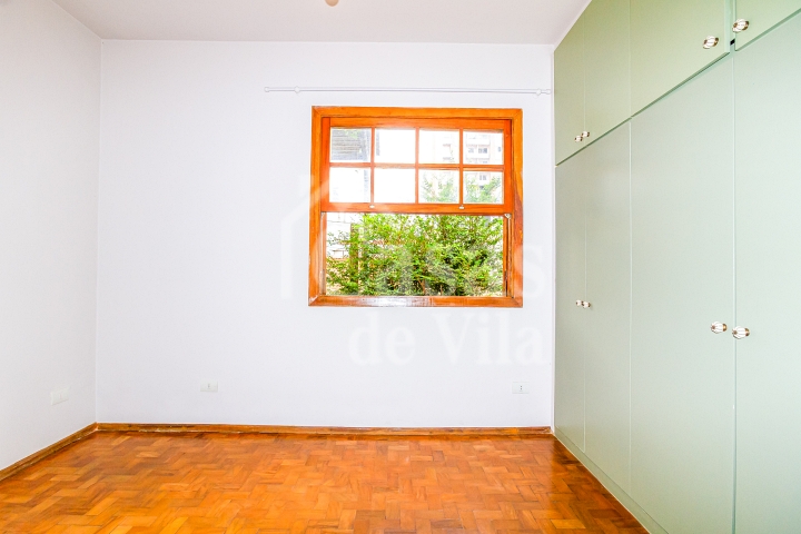 Casa de vila aconchegante para venda! - Na Vila Olímpia!
