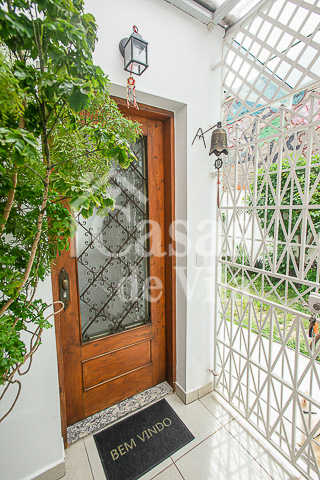 Casa de vila graciosa para venda! - Na Lapa!