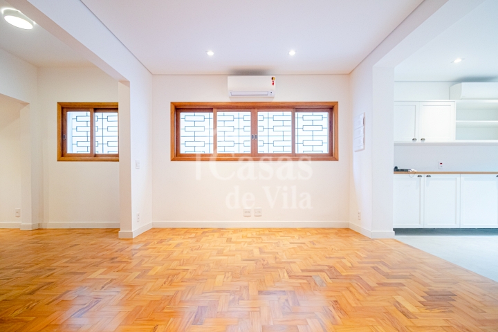 Toda reformada! Para venda ou locação! - Um sonho de casa de vila na Bela Vista!