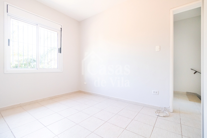Uma graciosa casa de vila para venda! - Na Vila Olímpia! Ótima localização!