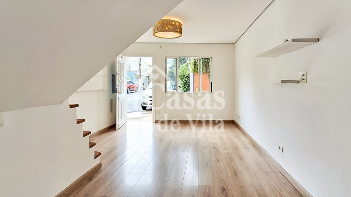 Casinha de vila simpátia para locação! - Reformada no bairro Vila Congonhas/Campo Belo! 