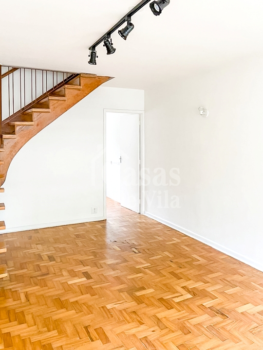 Casa de vila para locação! - Na Vila Olímpia!