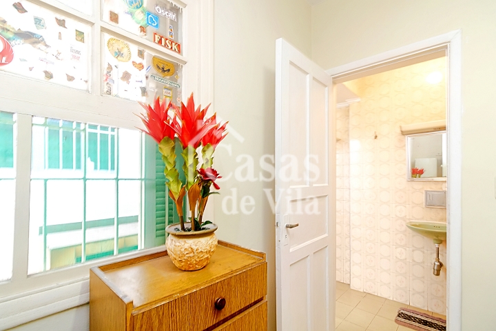 Casa de vila confortável para venda! - Na Chácara Santo Antônio!