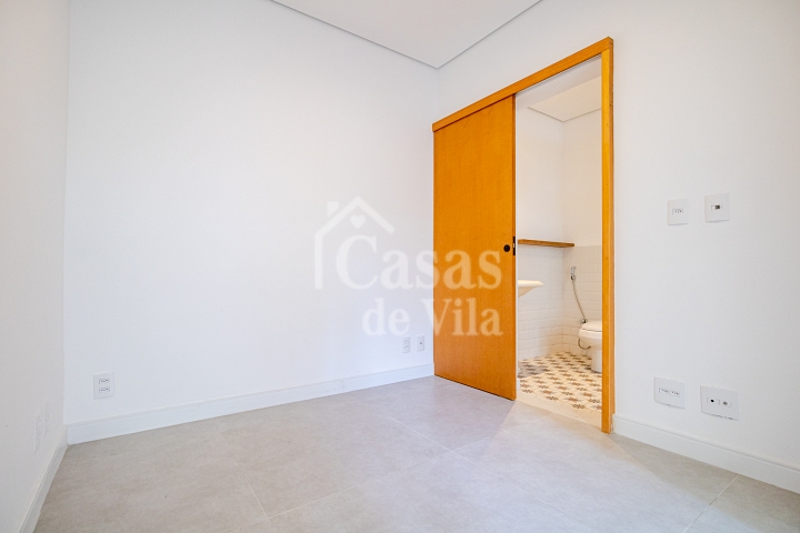 Toda reformada! Para venda ou locação! - Um sonho de casa de vila na Bela Vista!