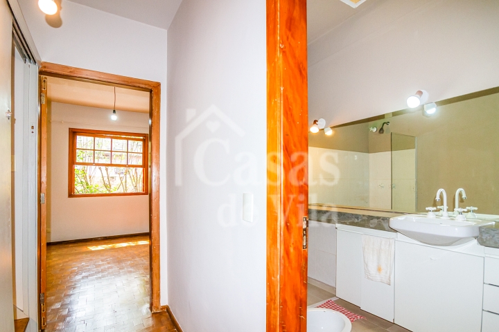 Casa de vila aconchegante para venda! - Na Vila Olímpia!