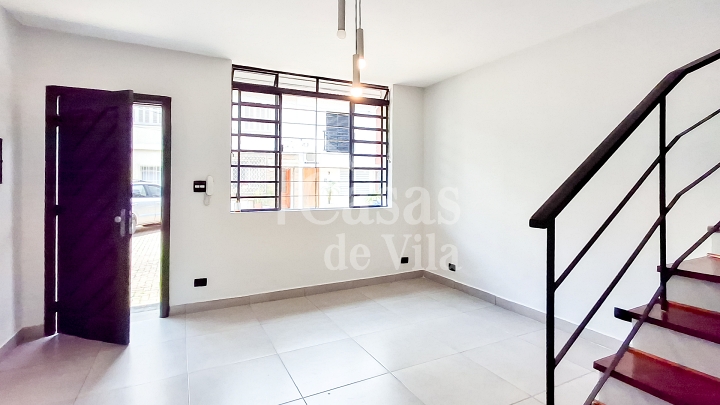 Casa de vila 'triplex' para locação! - Para alguns Vila Nova Conceição! Para outros Vila Olímpia!