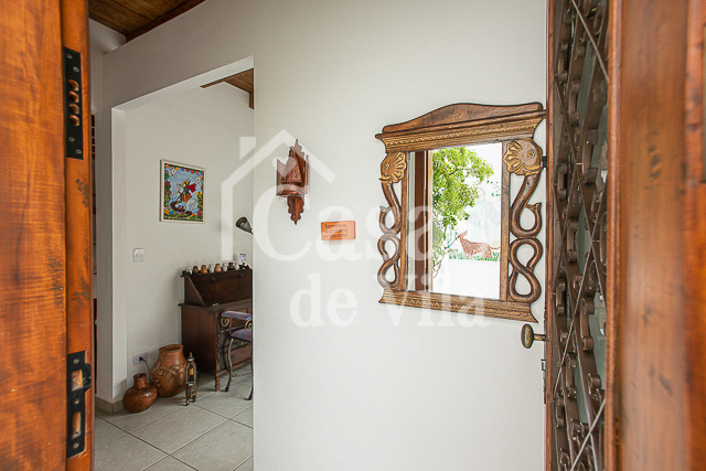 Casa de vila graciosa para venda! - Na Lapa!