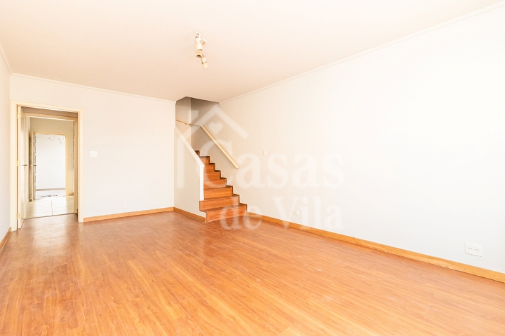 Casa de vila charmosa para venda! - Essa fica no tão sonhado Jardim Hípico!