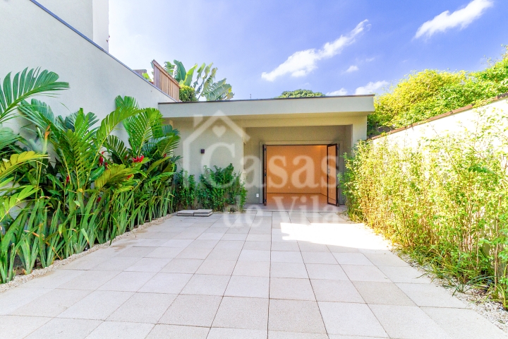 Casa de vila linda e toda nova para locação! - No Jardim Paulista! 