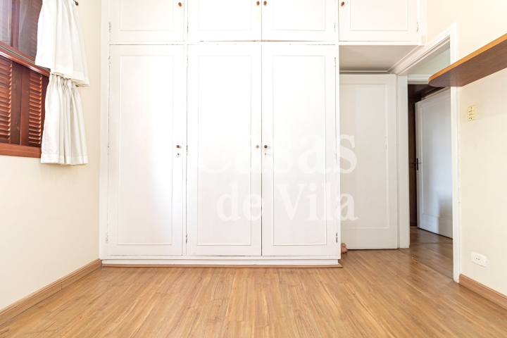 Espaçosa casa de vila para venda! - Em Perdizes!