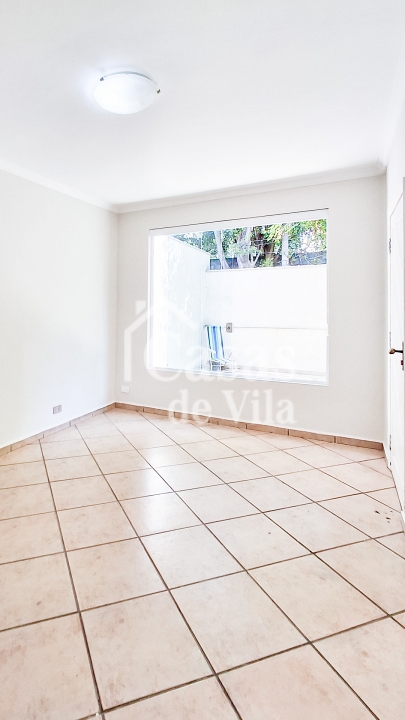 Casa de vila para locação! - Ótima localização! Na Vila Olímpia!