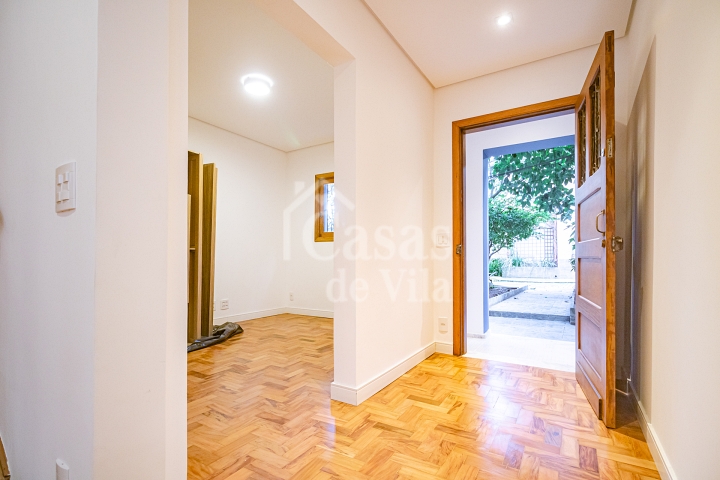 Toda reformada! Para venda ou locação! - Um sonho de casa de vila na Bela Vista!