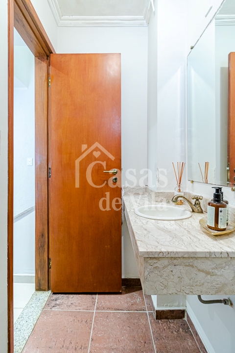 Bela opção de casa de vila para venda! - Na Chácara Santo Antônio!