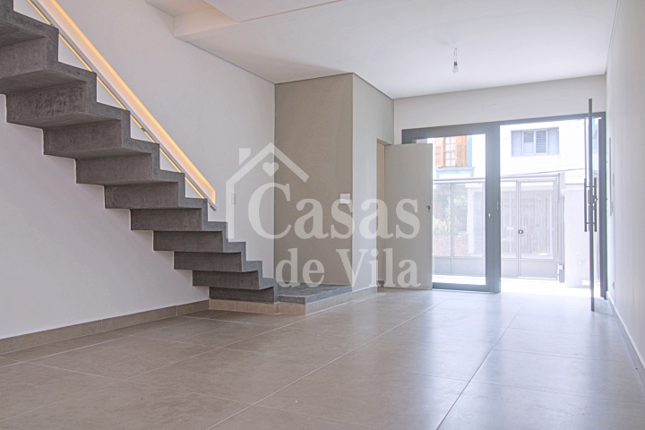 Casa de vila toda nova! - Para venda na Pompéia!