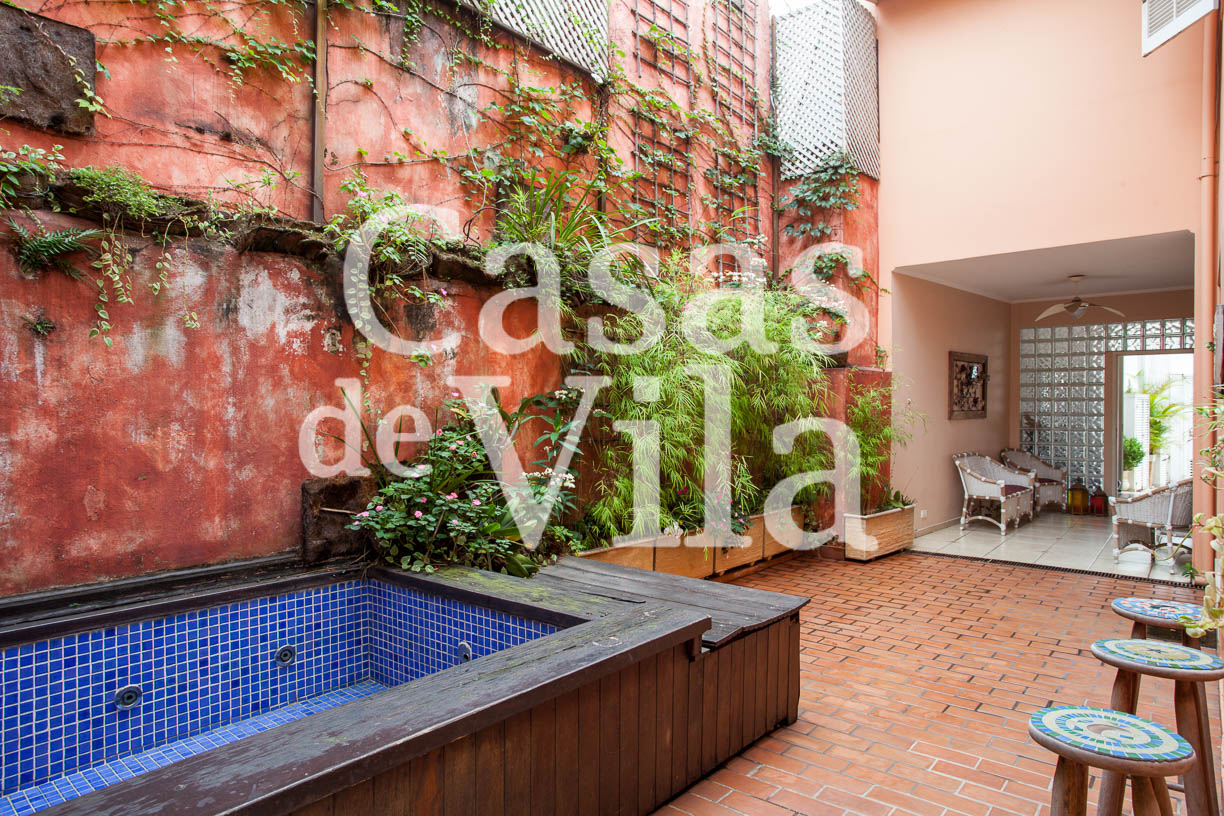 Uma casa de vila beeeeeemmmm confortável! - No Brooklin para venda!