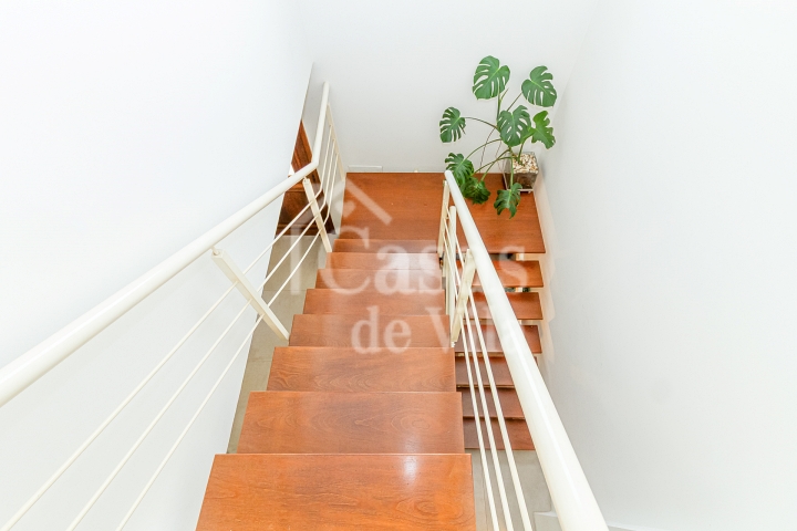 Bela casa de vila para locação! - No Paraíso!