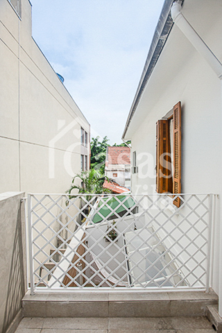 Casa de vila graciosa para venda! - Na Lapa!
