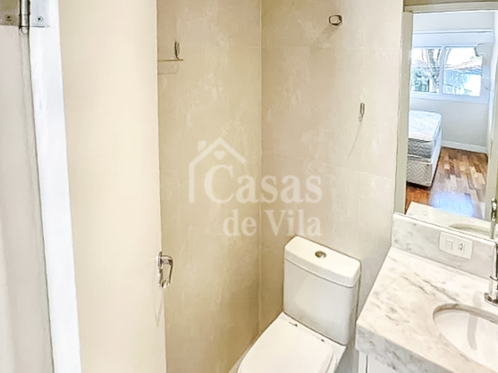 Casa de vila reformada para venda! - Na Vila Mariana!